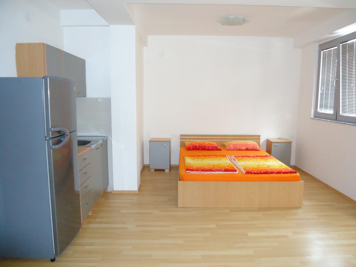 Apartments Stefanel Ohrid For Family And Couples Only Extérieur photo
